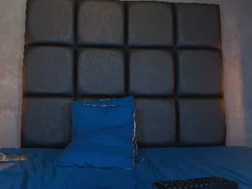 zoe_gills