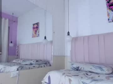 alejita_moon