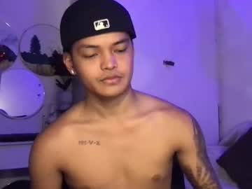 asianhugescott