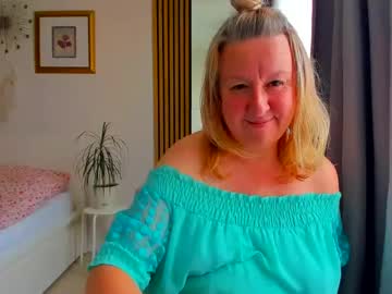 blonde_angel20