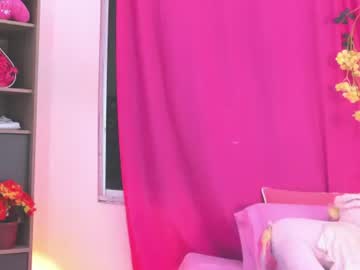 mia_laurenth_