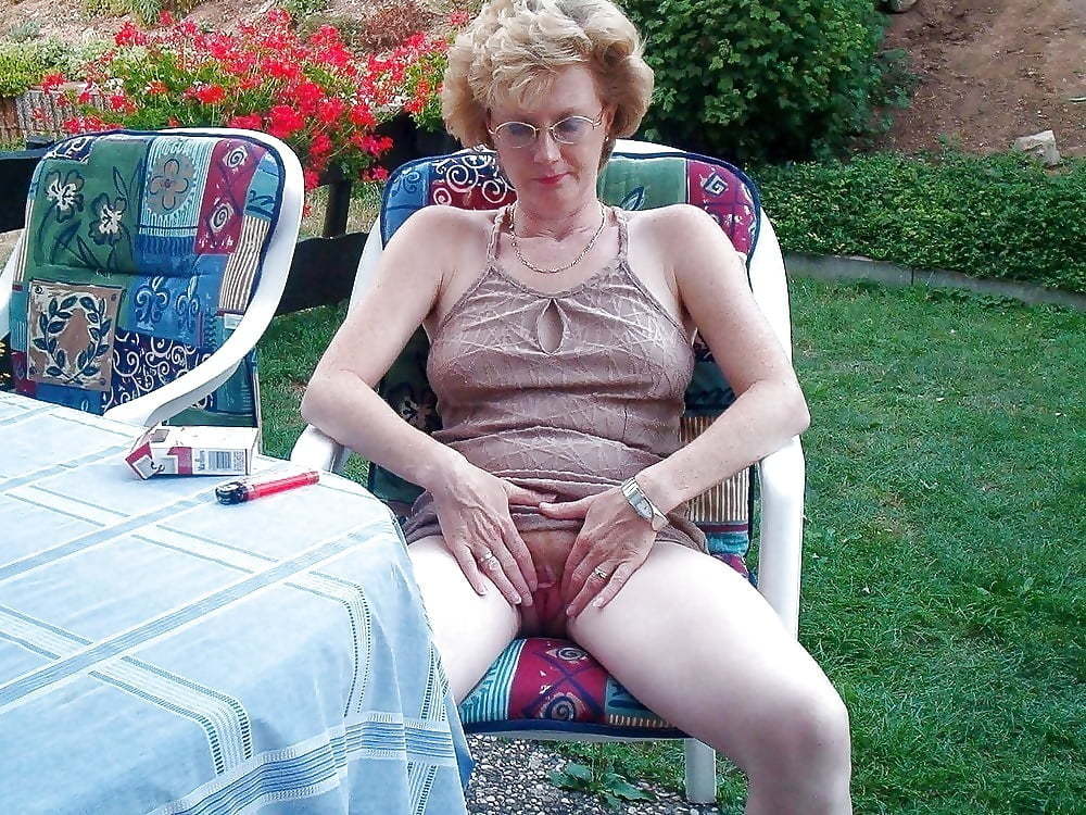 Mature Nude in Public — 35