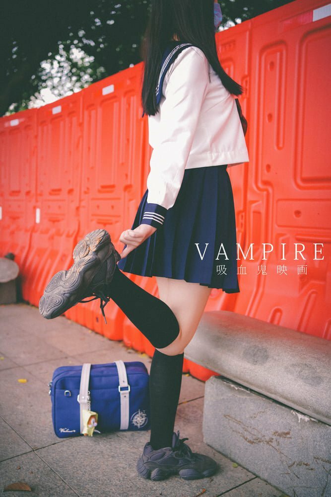 VAMPIRE schoolgirl — 9