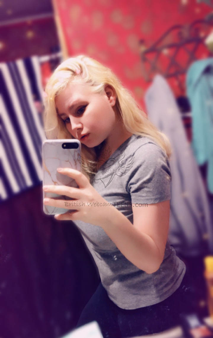 Blonde pawg — 19